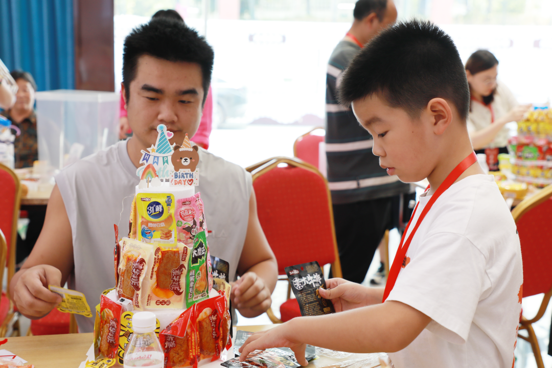 萌娃探班！2025鹽津鋪?zhàn)訂T工家人開放日活動(dòng)正式舉行